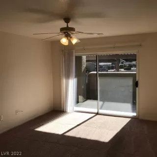 Photo #2: 2458320 Listing 