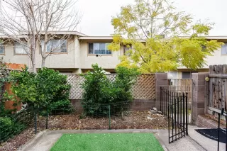 Photo #4: 2458337 Listing 