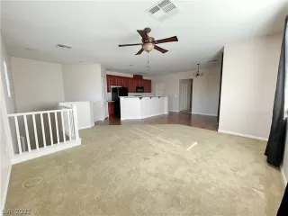 Photo #5: 2458520 Listing 