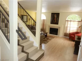 Photo #4: 2458619 Listing 