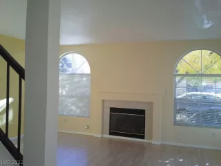 Photo #6: 2458619 Listing 