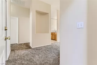 Photo #3: 2458647 Listing 