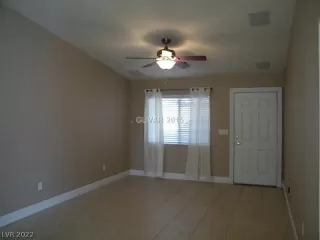 Photo #3: 2458684 Listing 