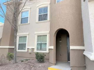 Photo #4: 2458766 Listing 
