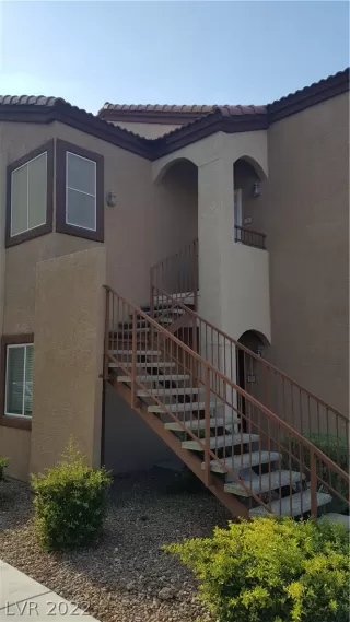 Photo #1: 2458790 Listing 