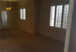 Photo #5: 2458790 Listing 