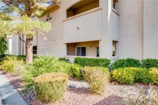 Photo #3: 2458792 Listing