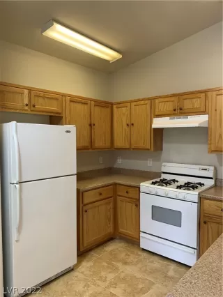Photo #4: 2458847 Listing 