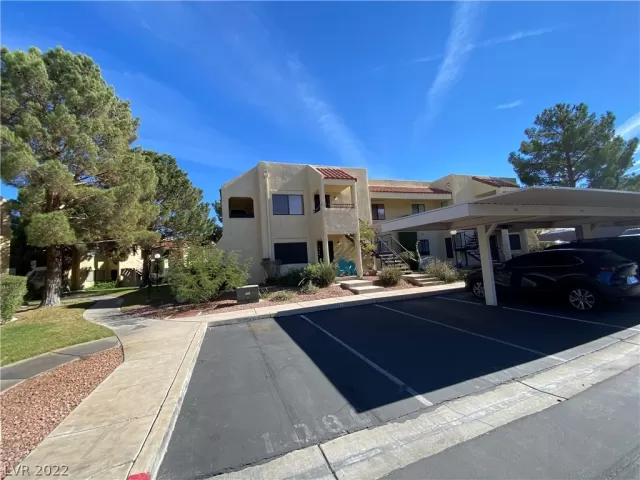 MLS: 2458861 Condo For Sale