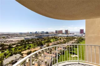 Photo #1: 2458879 Listing 