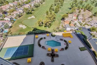 Photo #4: 2458879 Listing 