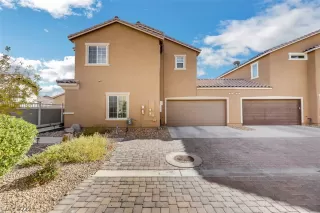 Photo #1: 2458882 Listing