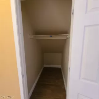 Photo #2: 2458883 Listing 