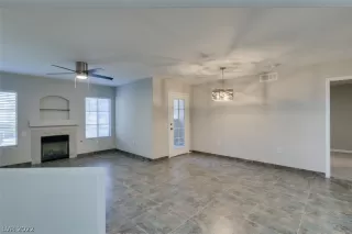 Photo #5: 2458895 Listing 