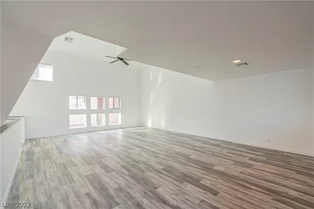 MLS: 2458908 Condo For Sale