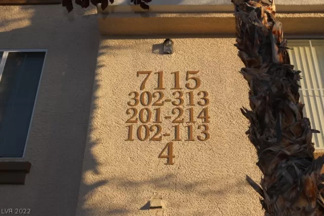 MLS: 2458913 Condo For Sale