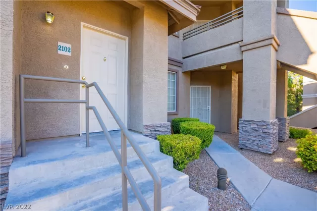 MLS: 2458917 Condo For Sale