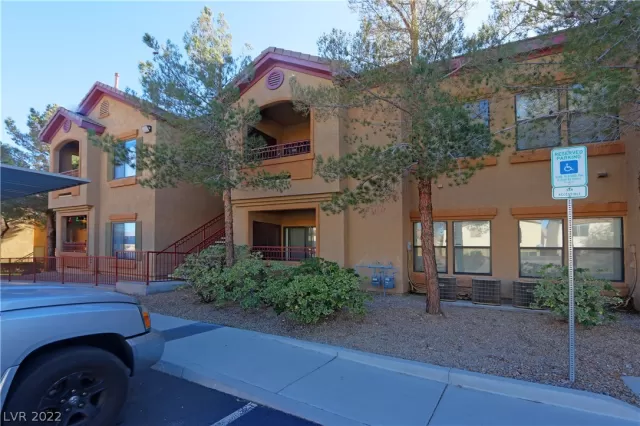 MLS: 2458928 Condo For Sale