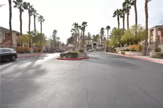 Photo #1: 2459072 Listing 