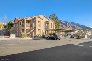Photo #5: 2459073 Listing 