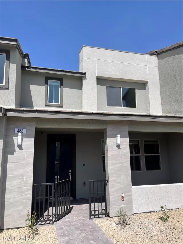 MLS: 2459083 Condo For Sale