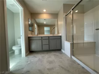 Photo #6: 2459083 Listing 