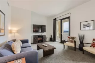 Photo #1: 2459130 Listing 