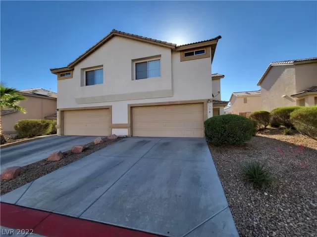 MLS: 2459160 Condo For Sale