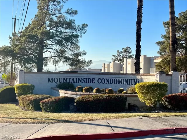 MLS: 2459182 Condo For Sale