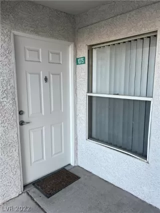 Photo #1: 2459182 Listing 