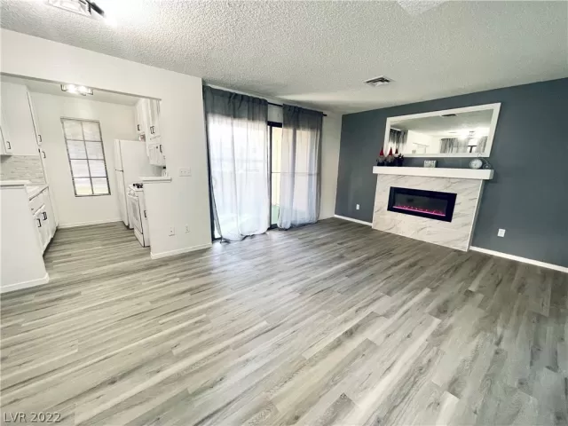 MLS: 2459203 Condo For Sale