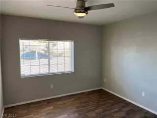 Photo #4: 2459221 Listing 