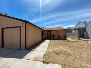 Photo #1: 2459256 Listing 