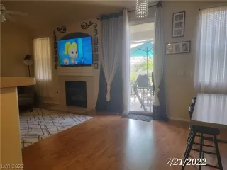 Photo #1: 2459281 Listing 