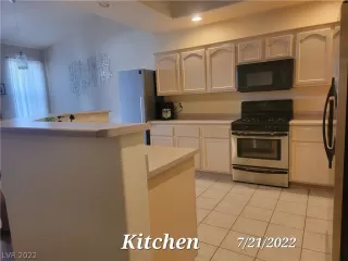 Photo #2: 2459281 Listing 