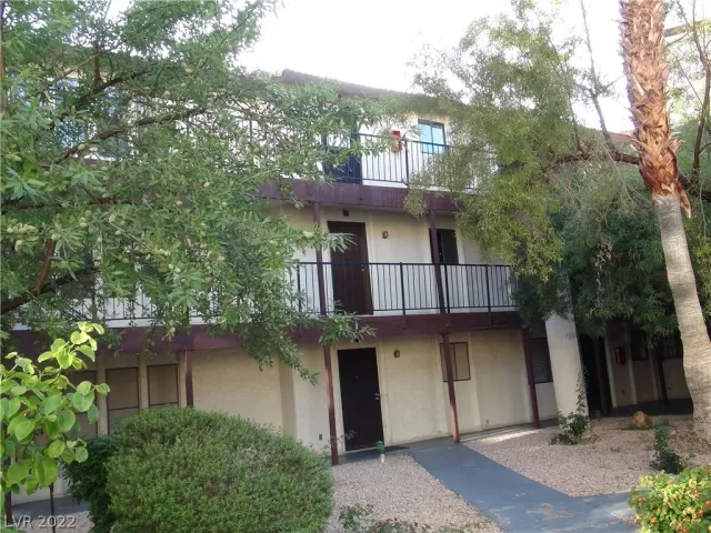 MLS: 2459288 Condo For Sale