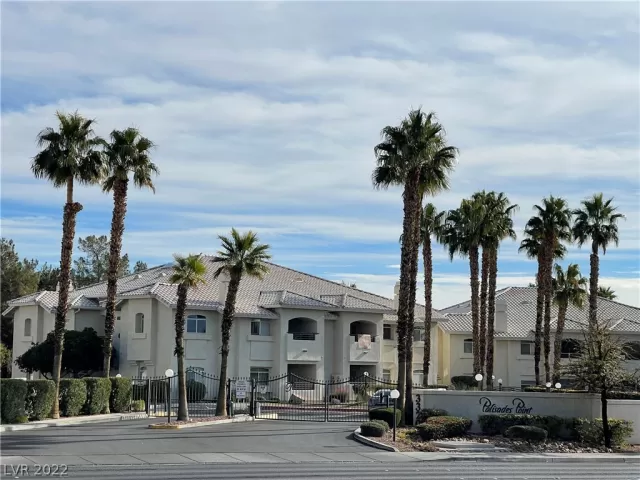 MLS: 2459415 Condo For Sale