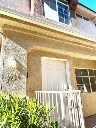 Photo #1: 2459443 Listing 