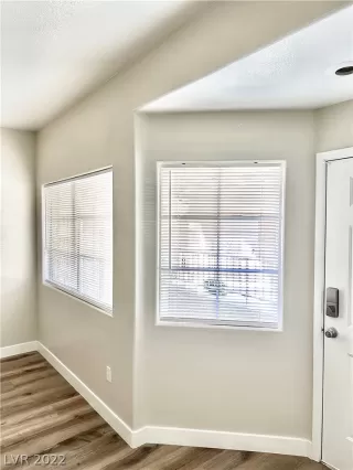 Photo #3: 2459443 Listing 