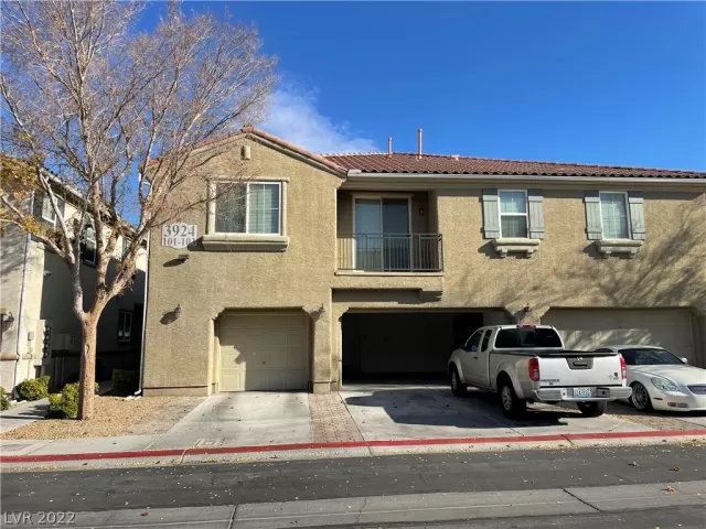 MLS: 2459444 Condo For Sale