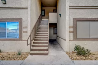 Photo #2: 2459449 Listing 