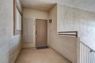 Photo #3: 2459449 Listing 