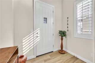 Photo #3: 2459459 Listing 