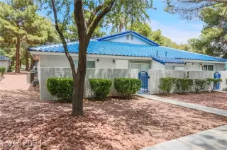 Photo #1: 2459499 Listing 