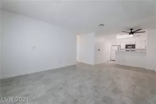 Photo #6: 2459499 Listing 