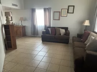 Photo #1: 2459508 Listing