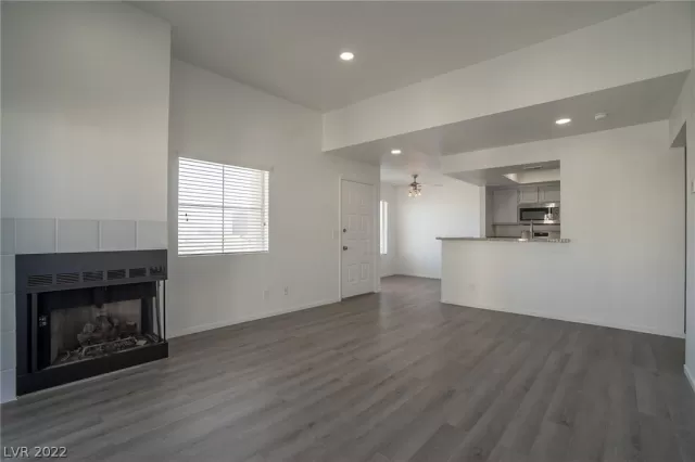 MLS: 2459536 Condo For Sale