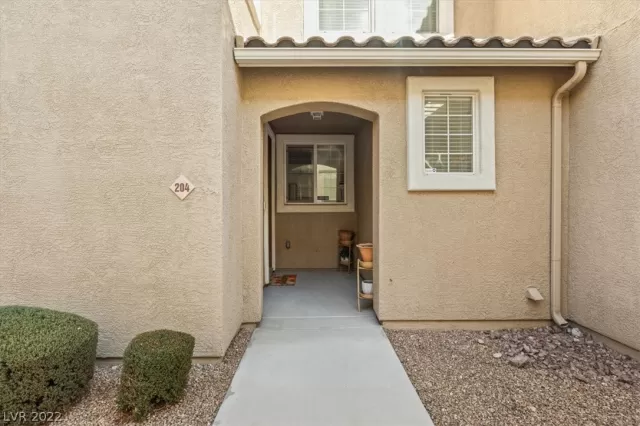 MLS: 2459555 Condo For Sale