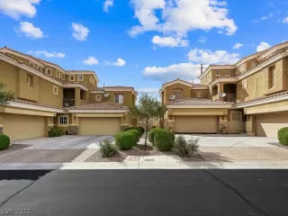 Photo #1: 2459612 Listing 