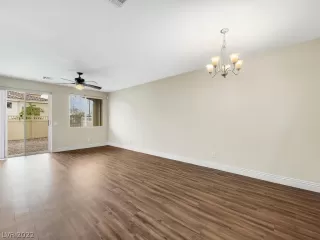 Photo #3: 2459612 Listing 